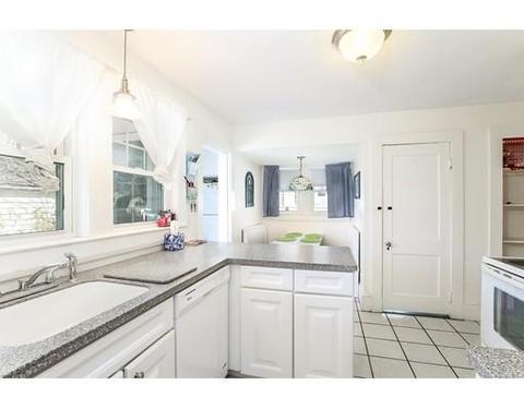 64 Maple Ave, Barnstable, MA 02601 photo 11