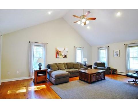 13 Williams Rd, Ashburnham, MA 01430 photo 11