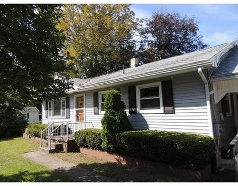 112 North St, Palmer, MA 01080 photo 2