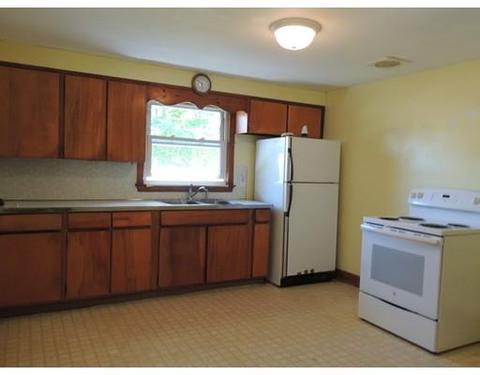 112 North St, Palmer, MA 01080 photo 12