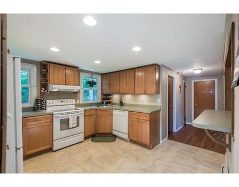 92 Lakeshore Dr, Georgetown, MA 01833 photo 11