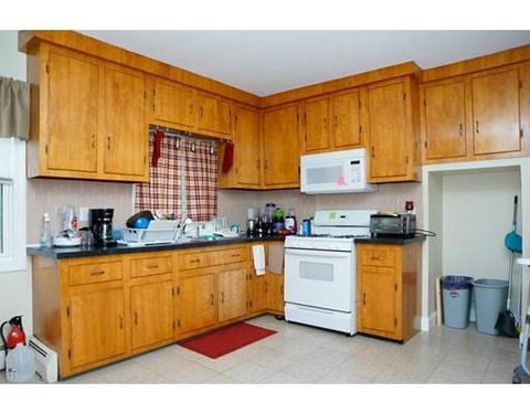 70 Tecumseh St, Fall River, MA 02721 photo 15