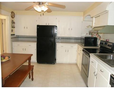 9 Progress Ave, Dudley, MA 01571 photo 5