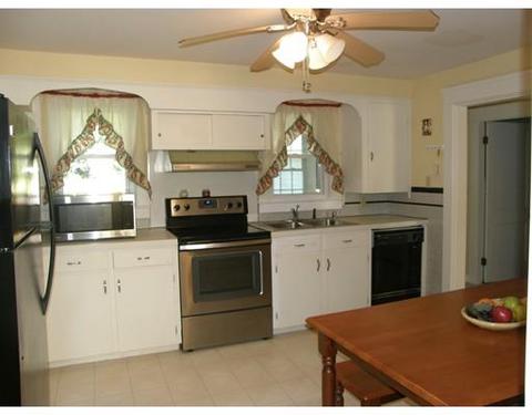 9 Progress Ave, Dudley, MA 01571 photo 7