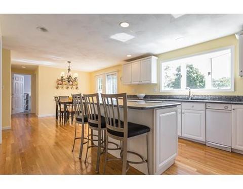 4 Anthony Ln, Danvers, MA 01923 photo 4