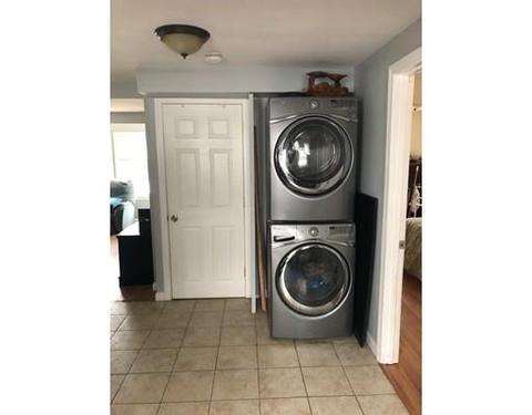 8 Trident Ave, Winthrop, MA 02152 photo 4