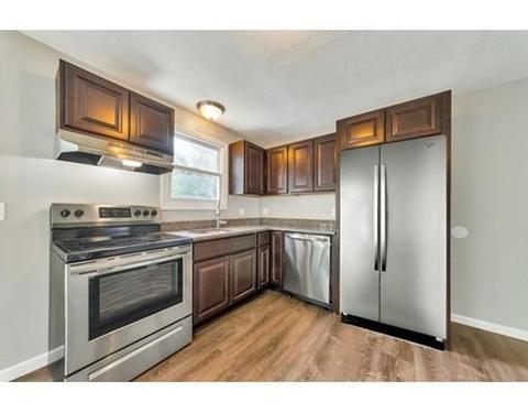 11 Lockwood Ave, Springfield, MA 01151 photo 6