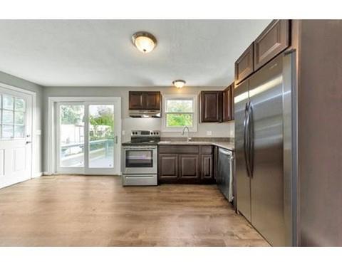 11 Lockwood Ave, Springfield, MA 01151 photo 2