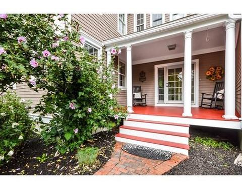413 Whiting St, Hanover, MA 02339 photo 3