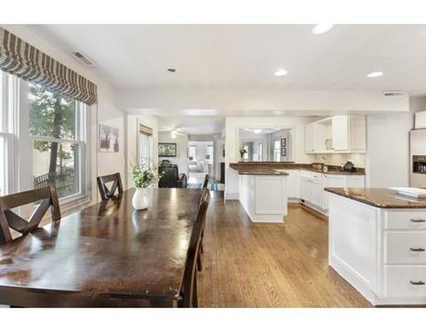 23 Mason St, Beverly, MA 01915 photo 3