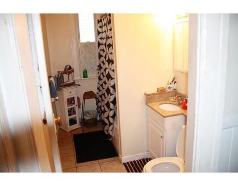 10 Vale St, Worcester, MA 01604 photo 18