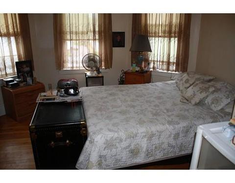 10 Vale St, Worcester, MA 01604 photo 14