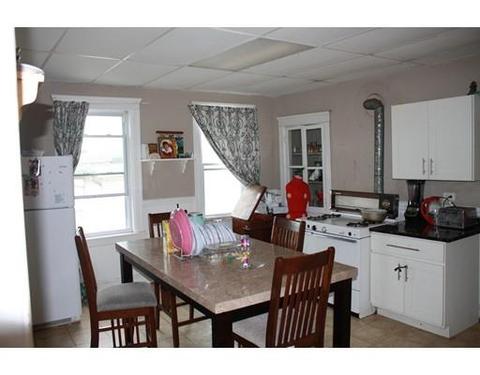 10 Vale St, Worcester, MA 01604 photo 22