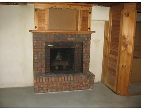 153 E Allen Ridge Rd, Springfield, MA 01118 photo 18