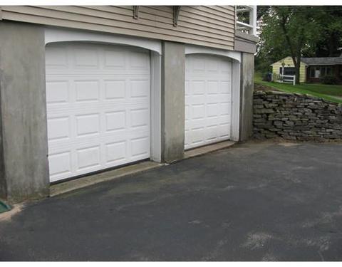 153 E Allen Ridge Rd, Springfield, MA 01118 photo 22