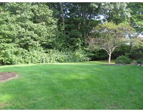 153 E Allen Ridge Rd, Springfield, MA 01118 photo 20