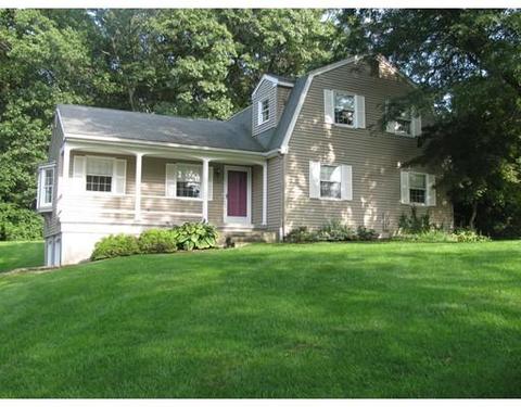 153 E Allen Ridge Rd, Springfield, MA 01118 photo 1