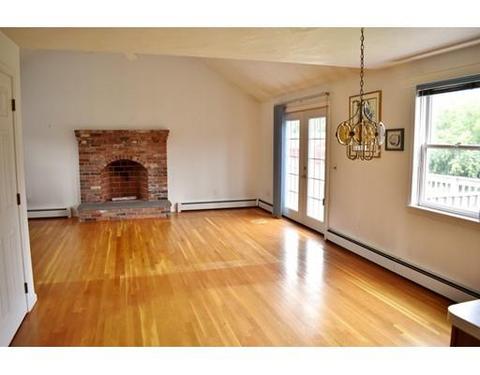 46 Maple St, Sterling, MA 01564 photo 5