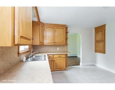 4 Opal St, Wilbraham, MA 01095 photo 9