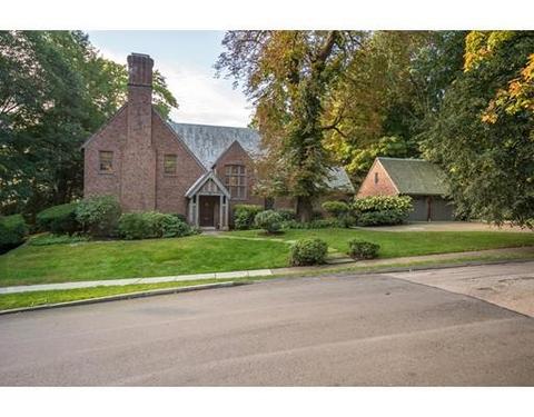 4 Channing Rd, Brookline, MA 02445 photo 1