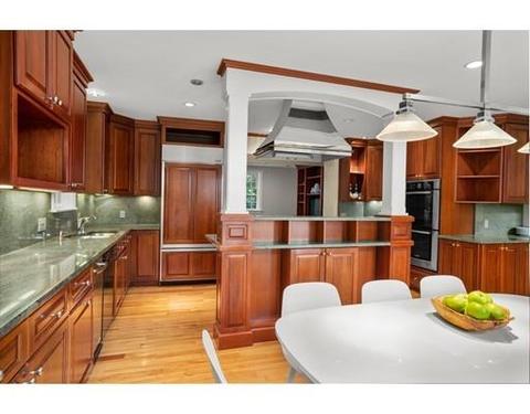 4 Channing Rd, Brookline, MA 02445 photo 5