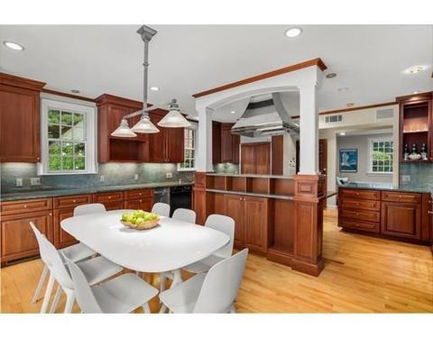 4 Channing Rd, Brookline, MA 02445 photo 4