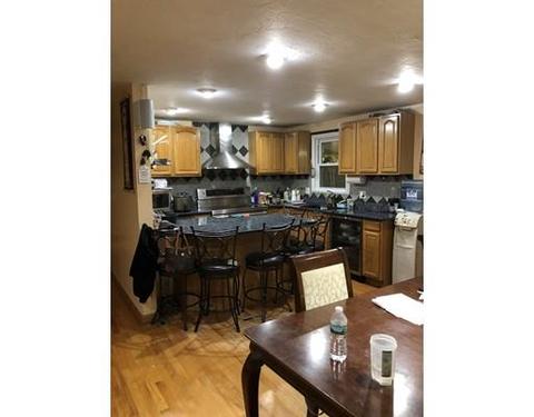 17 Nutmeg Dr, Worcester, MA 01603 photo 12