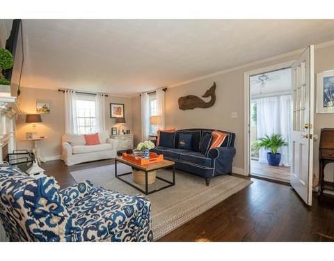 17 Mohawk Rd, Marblehead, MA 01945 photo 12