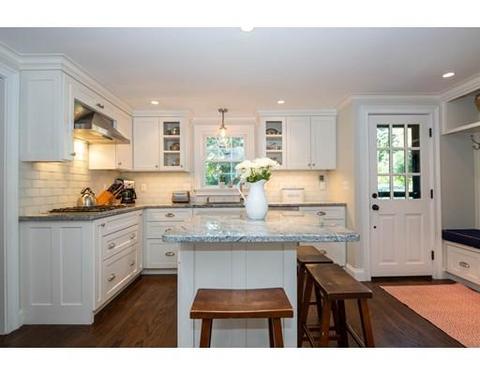 17 Mohawk Rd, Marblehead, MA 01945 photo 5