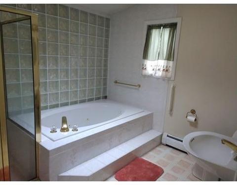 2851 Highland Ave, Fall River, MA 02720 photo 12