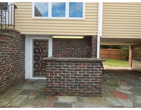 82 Forest St, Saugus, MA 01906 photo 28