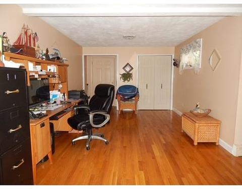82 Forest St, Saugus, MA 01906 photo 12