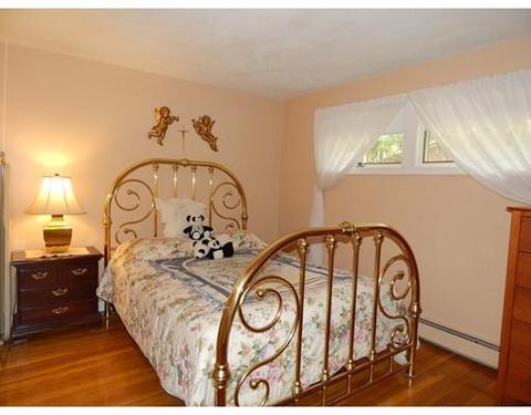 82 Forest St, Saugus, MA 01906 photo 11
