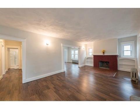 23 Haskin St, Springfield, MA 01109 photo 4
