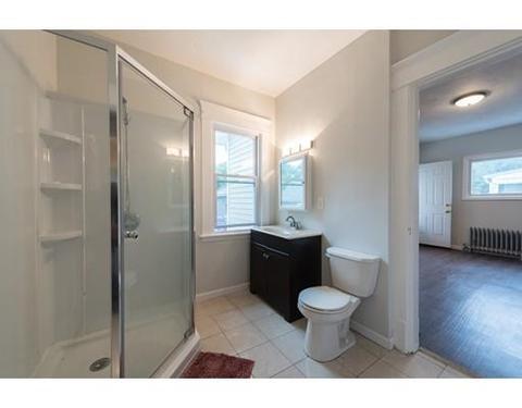 23 Haskin St, Springfield, MA 01109 photo 11