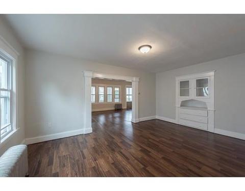 23 Haskin St, Springfield, MA 01109 photo 6