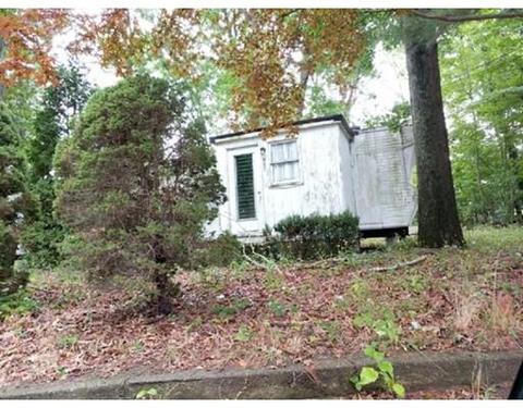 987 Spencer St, Fall River, MA 02721 photo 3