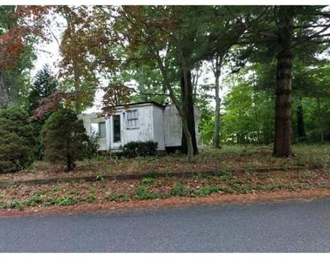 987 Spencer St, Fall River, MA 02721 photo 5