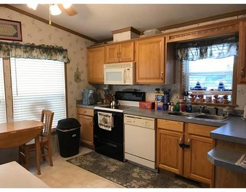 13 Irene Ave, Webster, MA 01570 photo 4