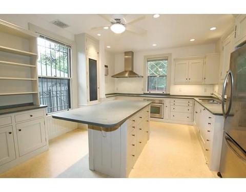 79 William St, Worcester, MA 01609 photo 4
