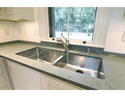 79 William St, Worcester, MA 01609 photo 6