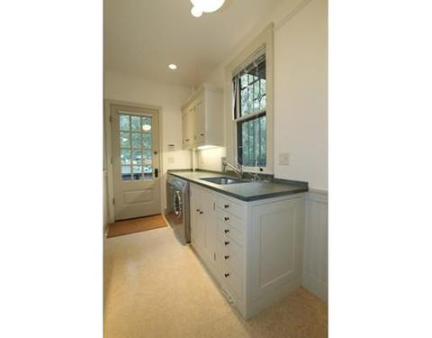 79 William St, Worcester, MA 01609 photo 8
