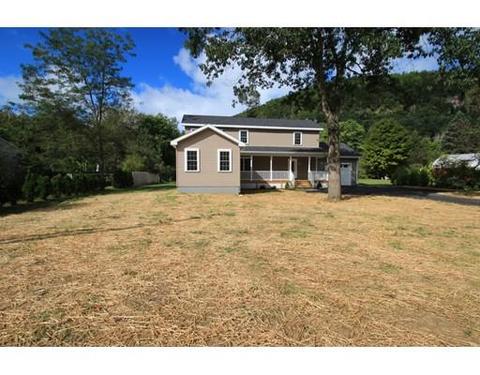 15 Maple Ave, Erving, MA 01344 photo 3