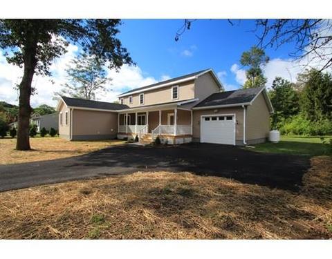 15 Maple Ave, Erving, MA 01344 photo 1