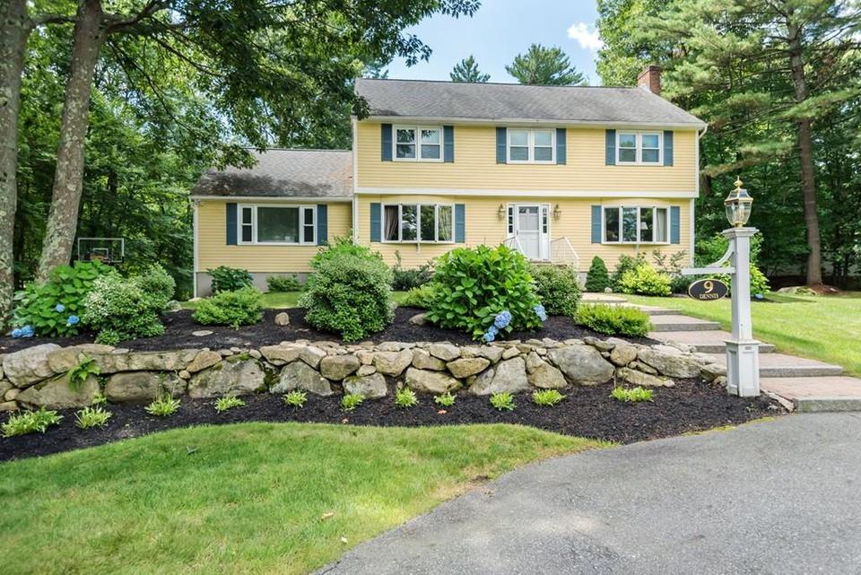  9 Belle Haven Dr, Andover, MA 01810 photo 1