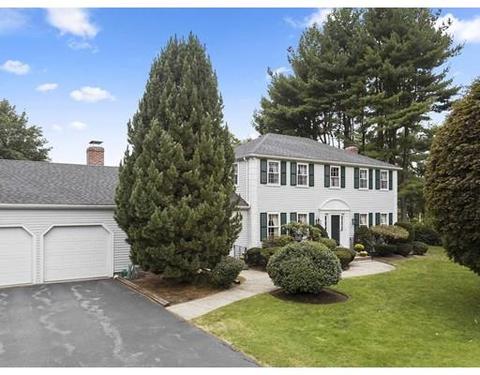 65 Indian Spring Rd, Milton, MA 02186 photo 2