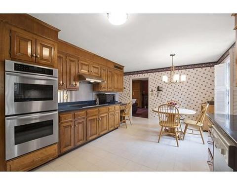 65 Indian Spring Rd, Milton, MA 02186 photo 9