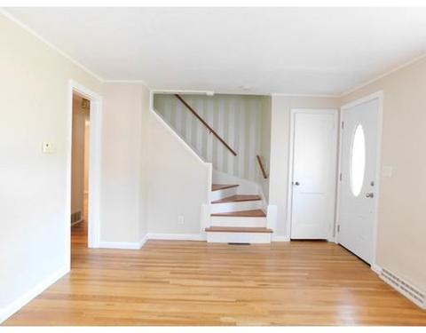 60 Lumae St, Springfield, MA 01119 photo 10