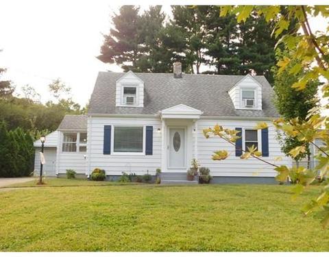 60 Lumae St, Springfield, MA 01119 photo 1