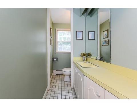4 Dick Dr, Worcester, MA 01609 photo 14